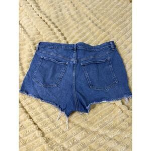 Women’s Plus Size Denim Shorts Distressed High Rise Size 22